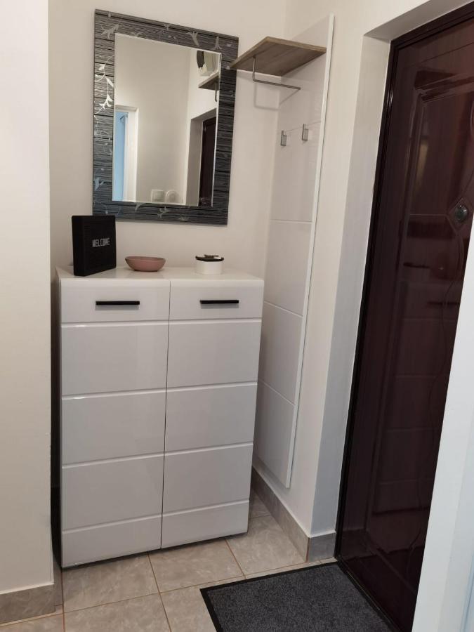 Focus Hun Apartment เมียร์คูรา-ชุค ภายนอก รูปภาพ